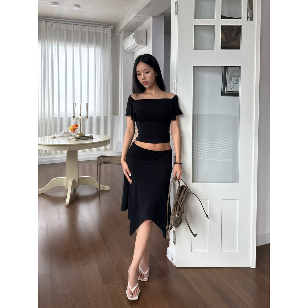 𝐀𝐢𝐬𝐡𝐚 𝐒𝐞𝐭 - Áo Cổ Thuyền Hở Lưng Và Chân Váy Lửng Nhún Cạp Trễ Sang Trọng Châu Âu Vibes NOCO.LABEL | BigBuy360 - bigbuy360.vn