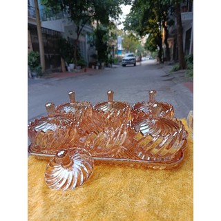 Bộ khay hũ mứt tết thủy tinh sang trọng .