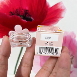 Nước hoa nữ MARC JACOBS Daisy Eau So Fresh Eau De Toilette 4ml