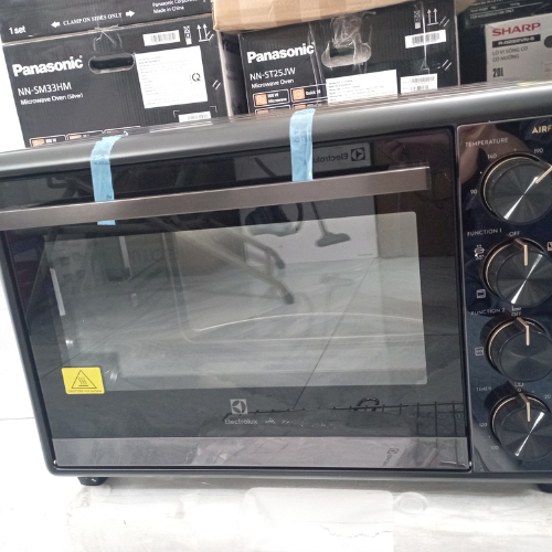 Lò nướng Electrolux EOT4022XFG 40 lít ( Hàng trưng bày), 2250W, Bảo hành 12 tháng - Smarthome97