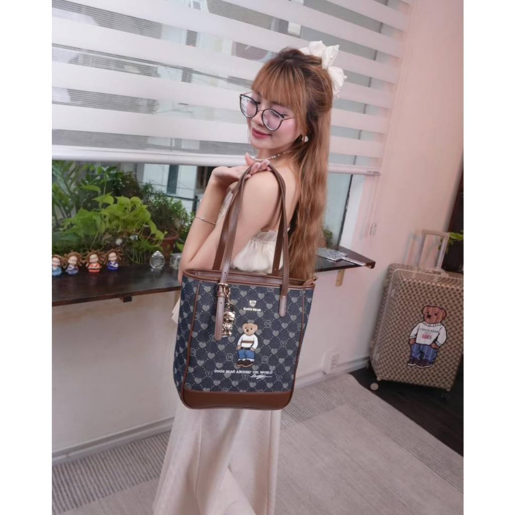 Túi xách Tote nữ hoạ tiết gấu dễ thương thiết kế trẻ trung TTWN BEAR- GUOO BEAR chính hãng đi học, đi là | BigBuy360 - bigbuy360.vn