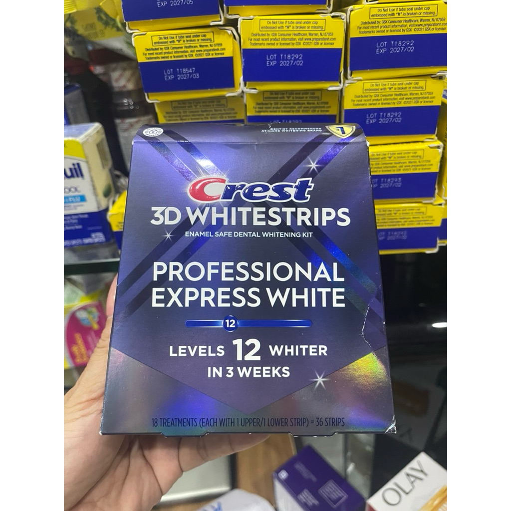 hộp Miếng dán trắng răng Crest 3D White  - Răng trắng sáng, an toàn cho men răng