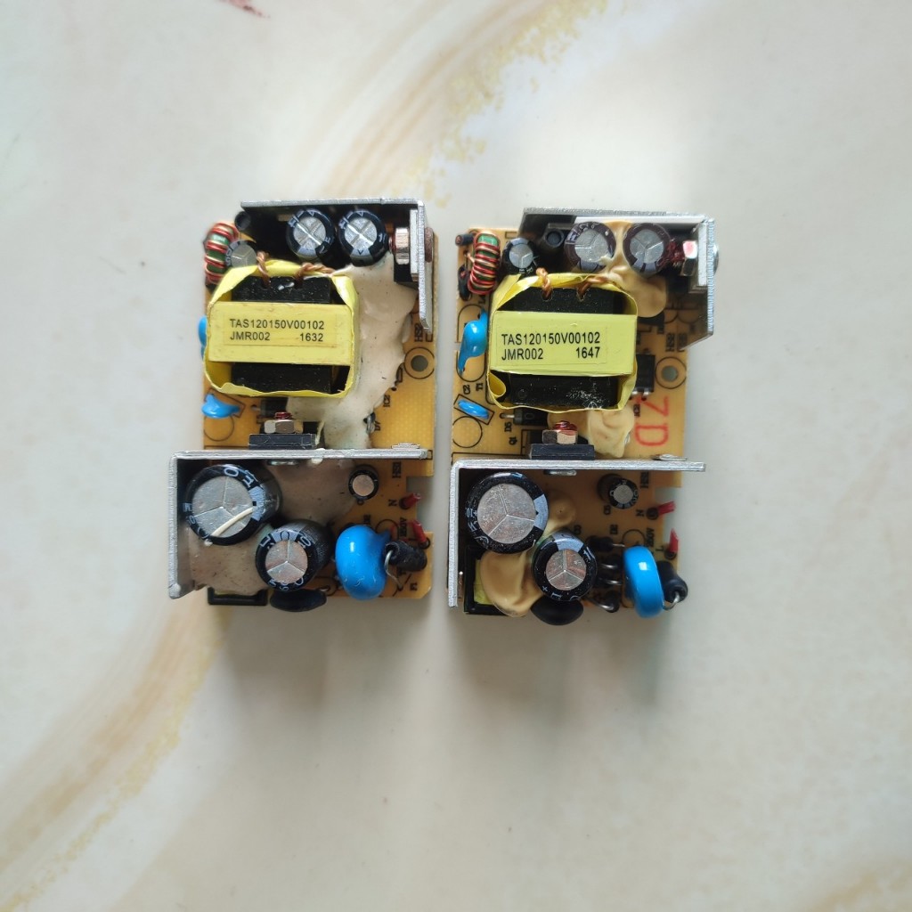 BO NGUỒN 12V2A, MẠCH NGUỒN 12V 2A (Hàng tháo, xịn)