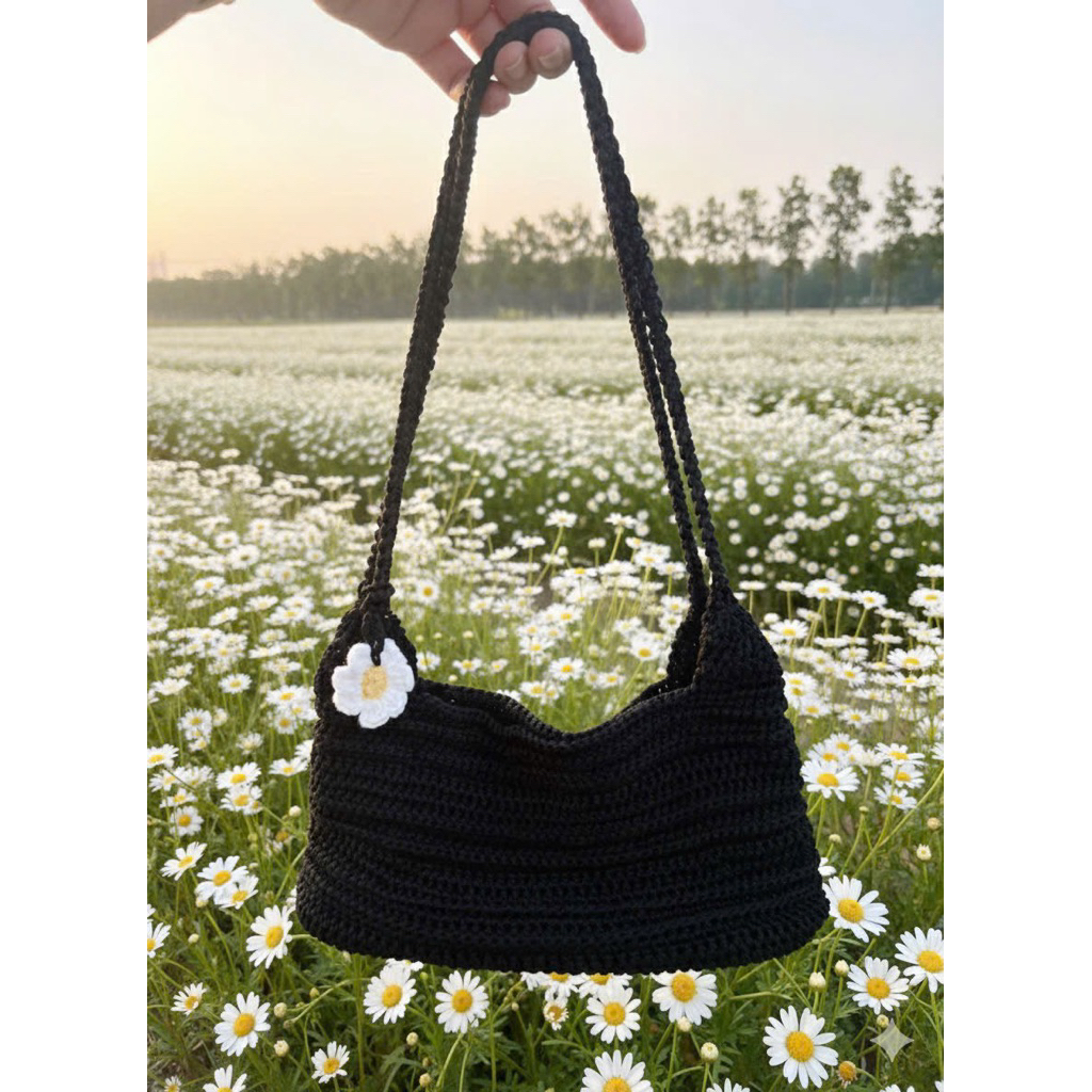 [HANDMADE] TÚI IZZY BAG MÀU ĐEN – SIZE 26CM – DÂY ĐAN BẢN DẸP