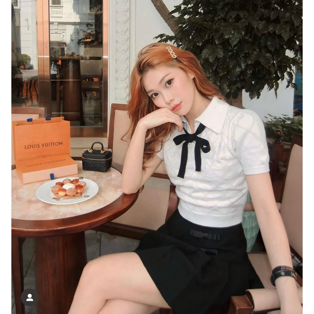 ÁO NƠ YURI TÍ NGOAN | BigBuy360 - bigbuy360.vn