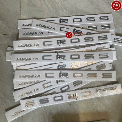 Logo dành cho TOYOTA COROLLA CROSS chữ corolla CROSS