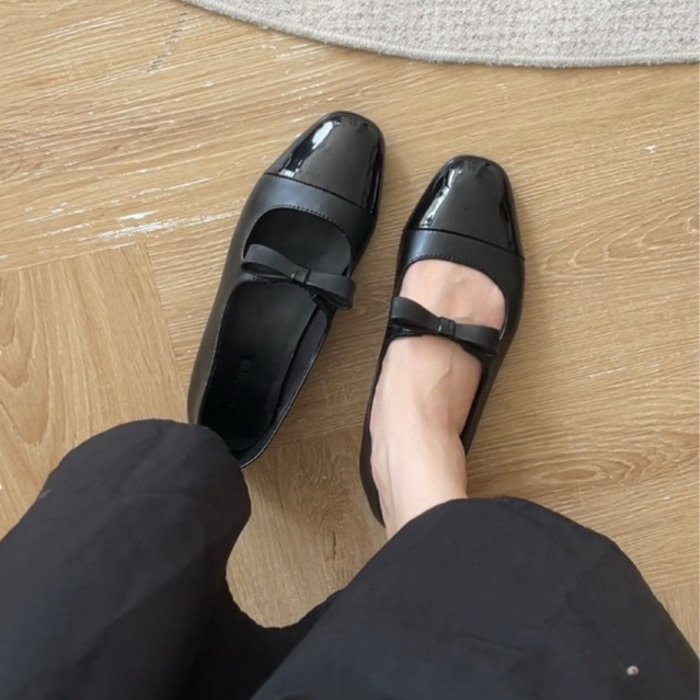 Giày Maryjane nữ thời trang Blaue Blume Giày búp bê đế bệt mũi bóng – Kristen Flat