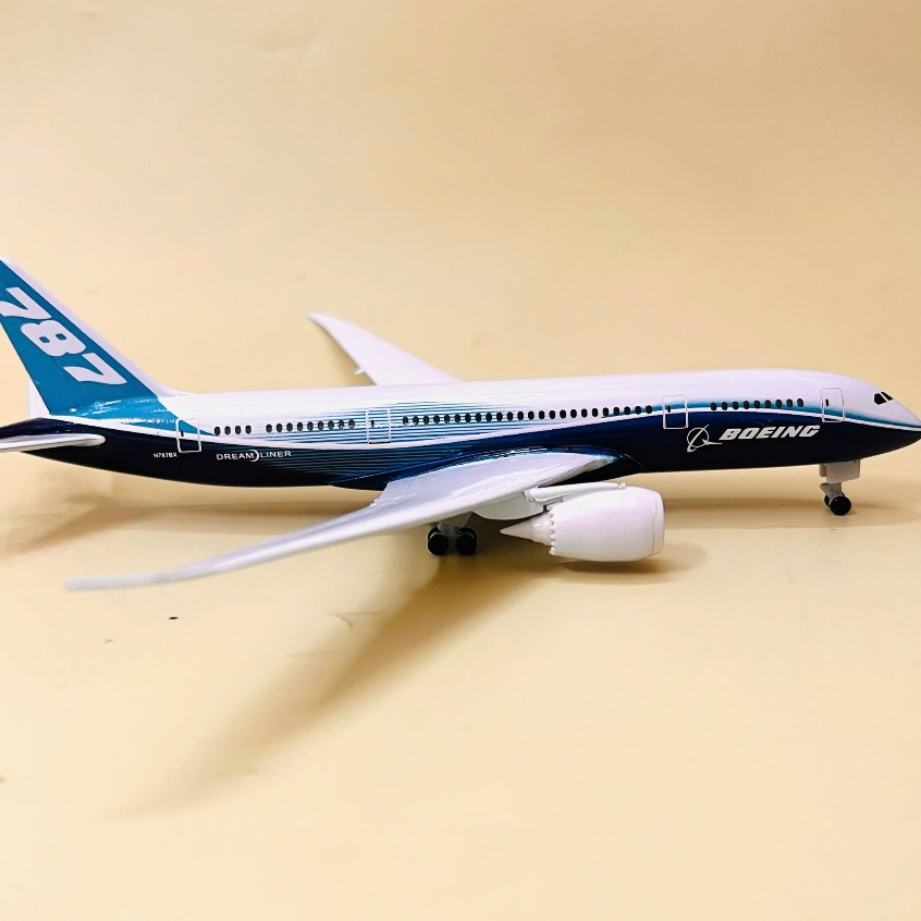 Máy Bay Boeing B787 Dreamliner Model – Tỉ Lệ 1:400 (20CM) Có Đế Trưng Bày, Sơn Tĩnh Điện Bóng Đẹp
