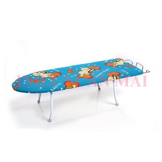 Bàn để ủi quần áo dạng ngồi họa tiết ngẫu nhiên