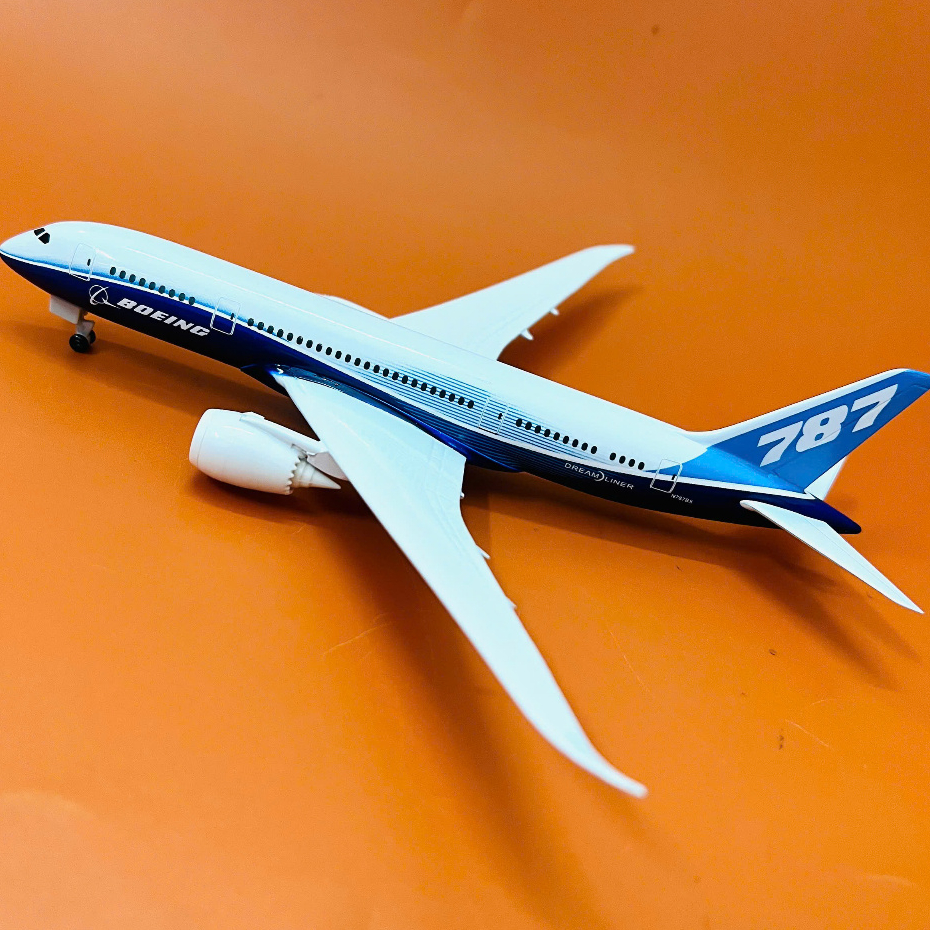Mô Hình Máy Bay Boeing 787 Dreamliner Livery Có Đế Trưng Bày – Model Aircraft B787-8 Tỉ Lệ 1:400