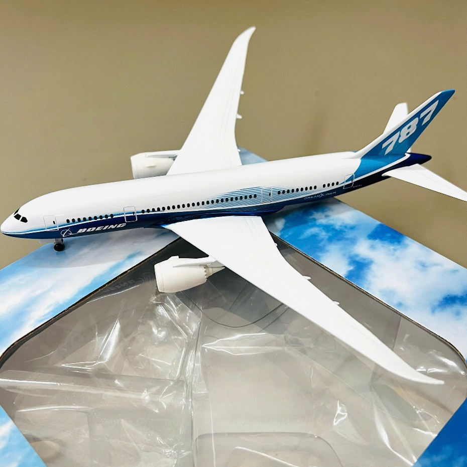 Mô Hình Máy Bay Boeing 787 Dreamliner Tỉ Lệ 1:400 | Quà Tặng Hàng Không Sưu Tầm – Gift Model B787-8