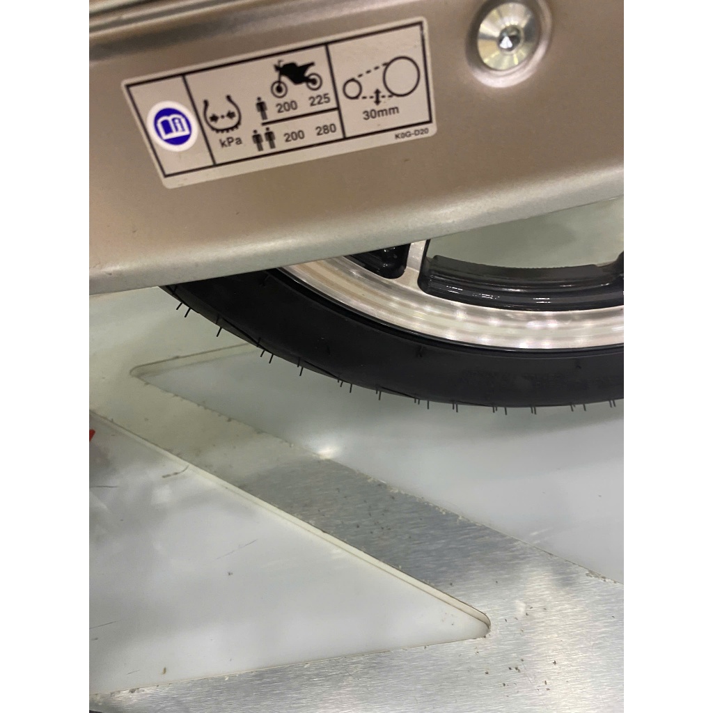 -K0G-D20 Tem thông số lốp và xích tải Super Cub 125