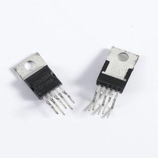 IC Công Suất TDA2003