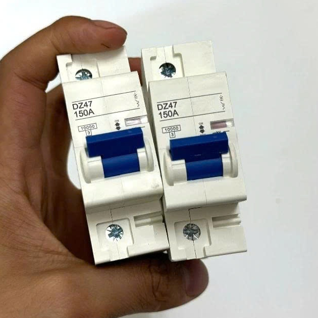 Attomat xe điện 150A GIÁ RẺ VÔ ĐỊCH