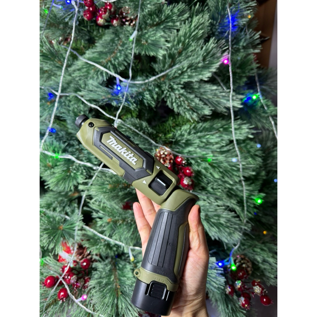 Vít gập cầm tay  TD022DSE new Makita ( thân máy new chọn màu)