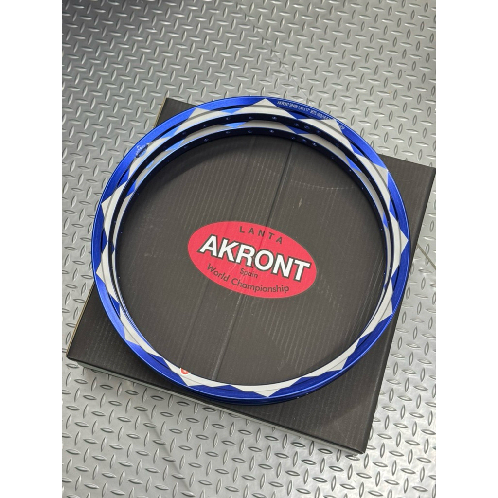 Niềng Akront nhôm mặt trời xanh 1.4-1.4 (1 cặp)