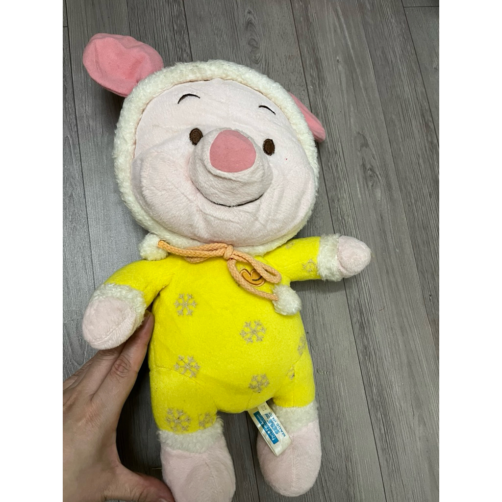 gấu bông piglet tem lụa sega