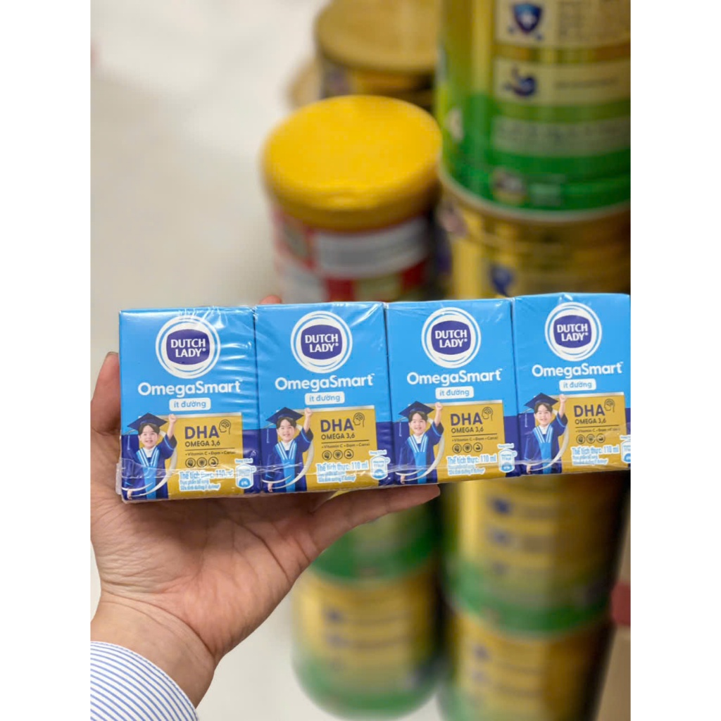 Lốc 4 Hộp Sữa Dinh Dưỡng Dutch Lady OmegaSmart Ít Đường 110ml