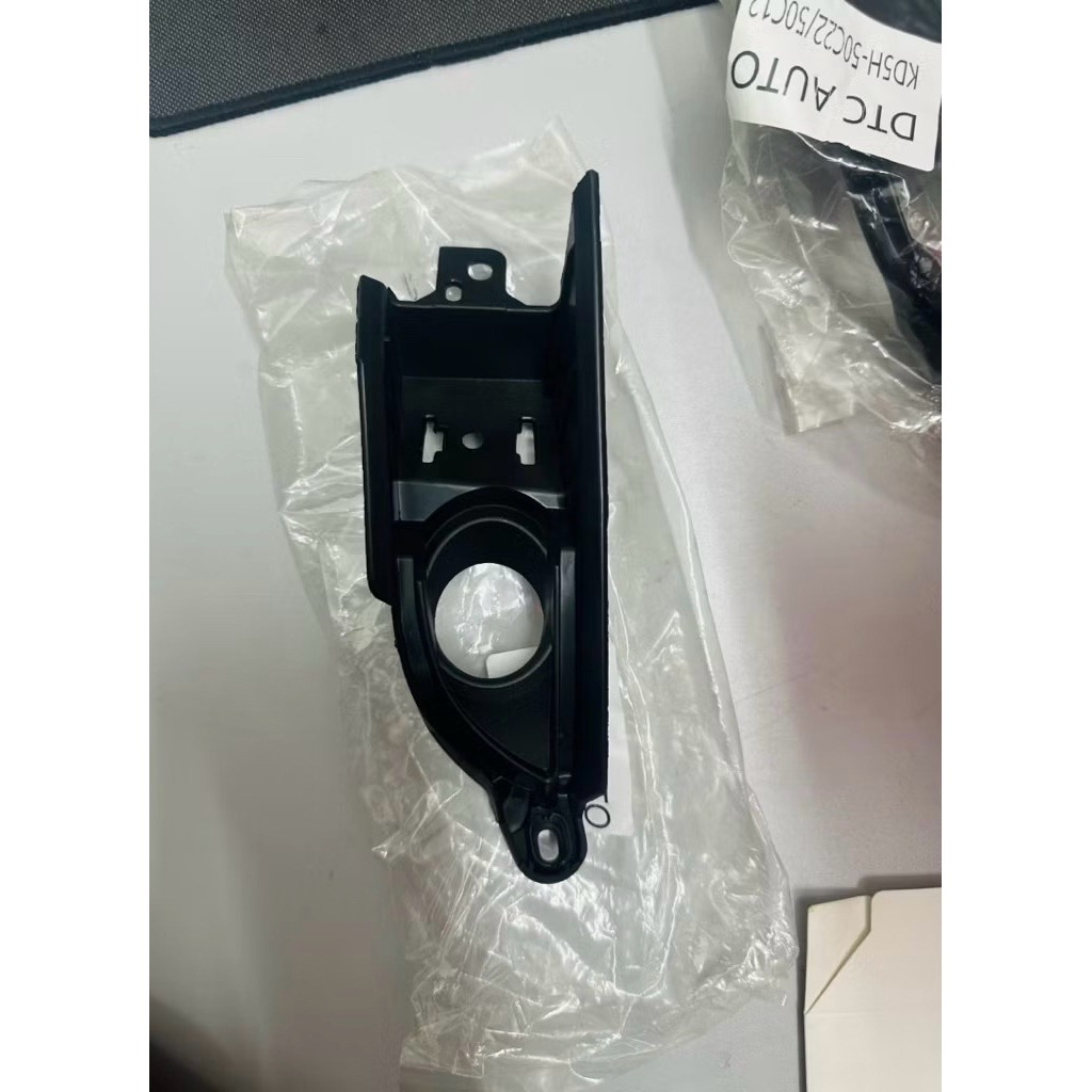 Ốp Trang Trí Đèn Gầm Nhỏ CX5 2018–2022 – Phụ Kiện Ngoại Thất Mazda CX-5