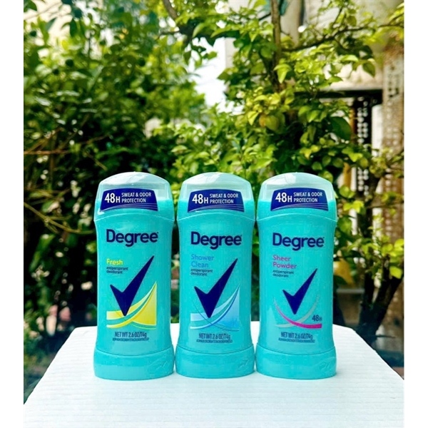 Lăn khử mùi Nữ Degree 74g