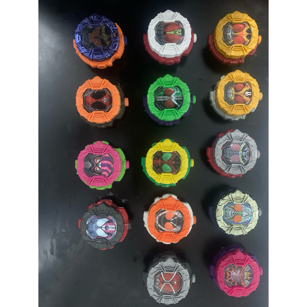 Mô hình đồ chơi ridewatch candy Kamen rider Zio