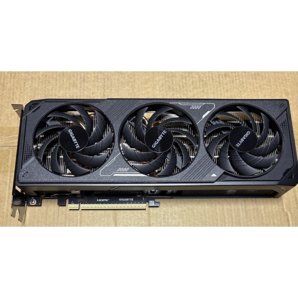 Card màn hình GIGABYTE / Asus TUF / PNY GeForce RTX 5070 / 5080 16GB GAMING OC / Founders Edition | BigBuy360 - bigbuy360.vn