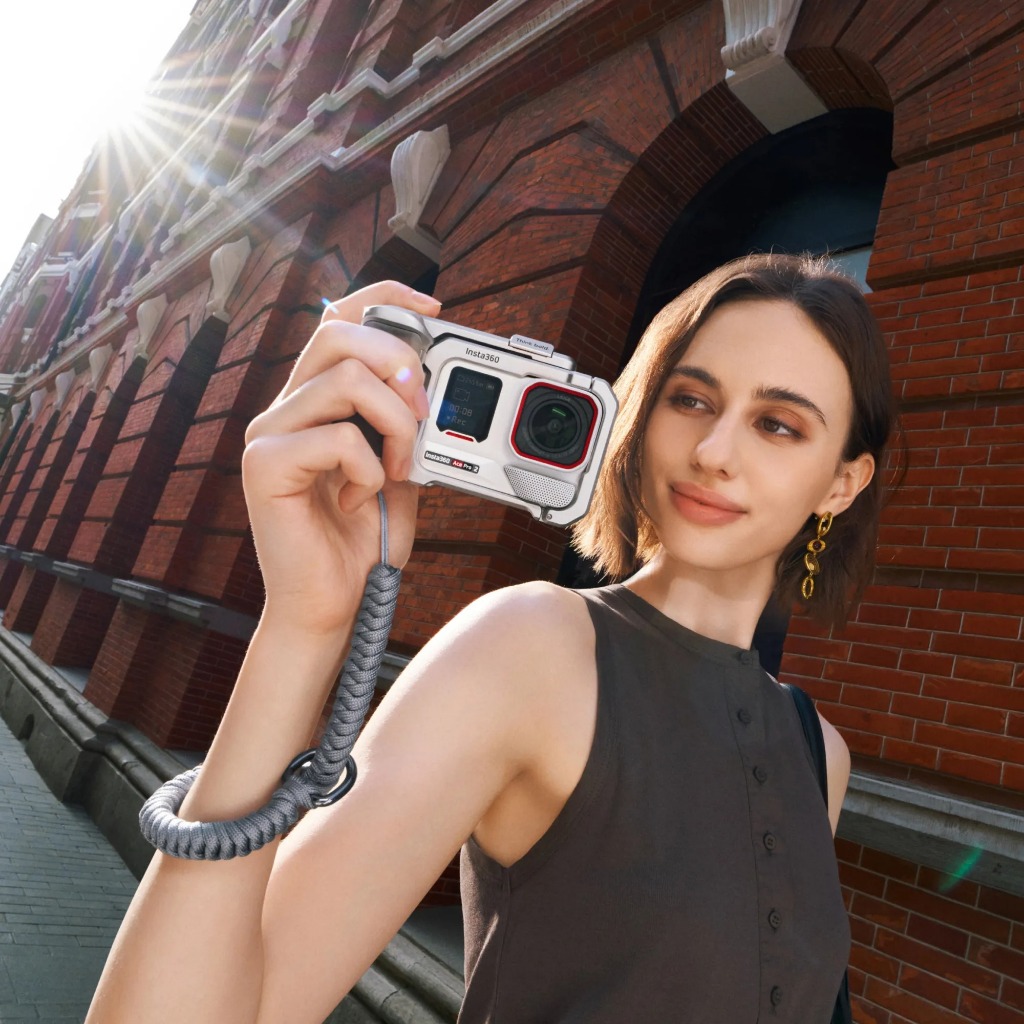 Camera hành trình Insta360 Ace Pro 2 chống rung chống nước bảo hành chính hãng 12 tháng | BigBuy360 - bigbuy360.vn