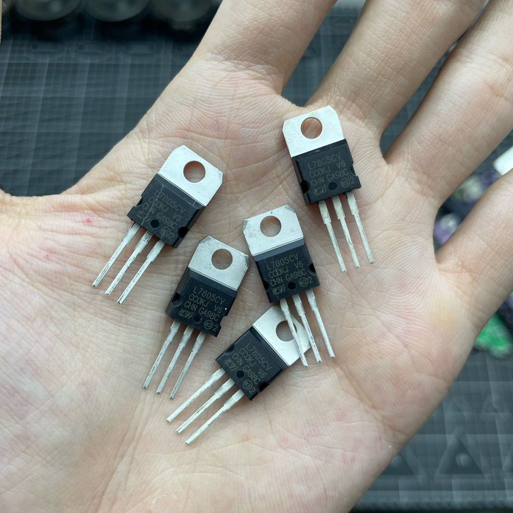 Combo 5 IC hạ áp 5V L7805