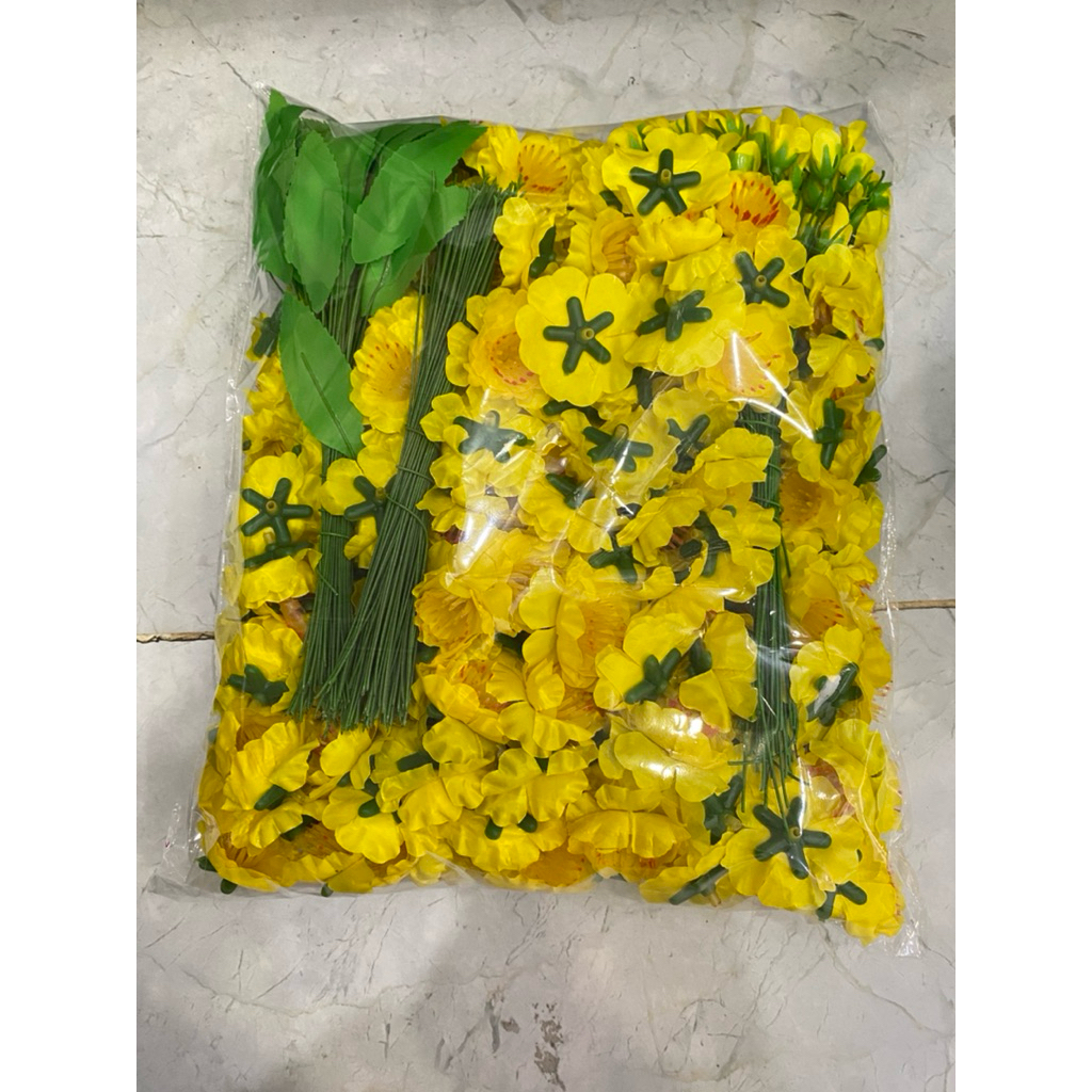 1kg hoa mai, hoa đào giả kèm lá, nụ đầy đủ, trang trí Tết