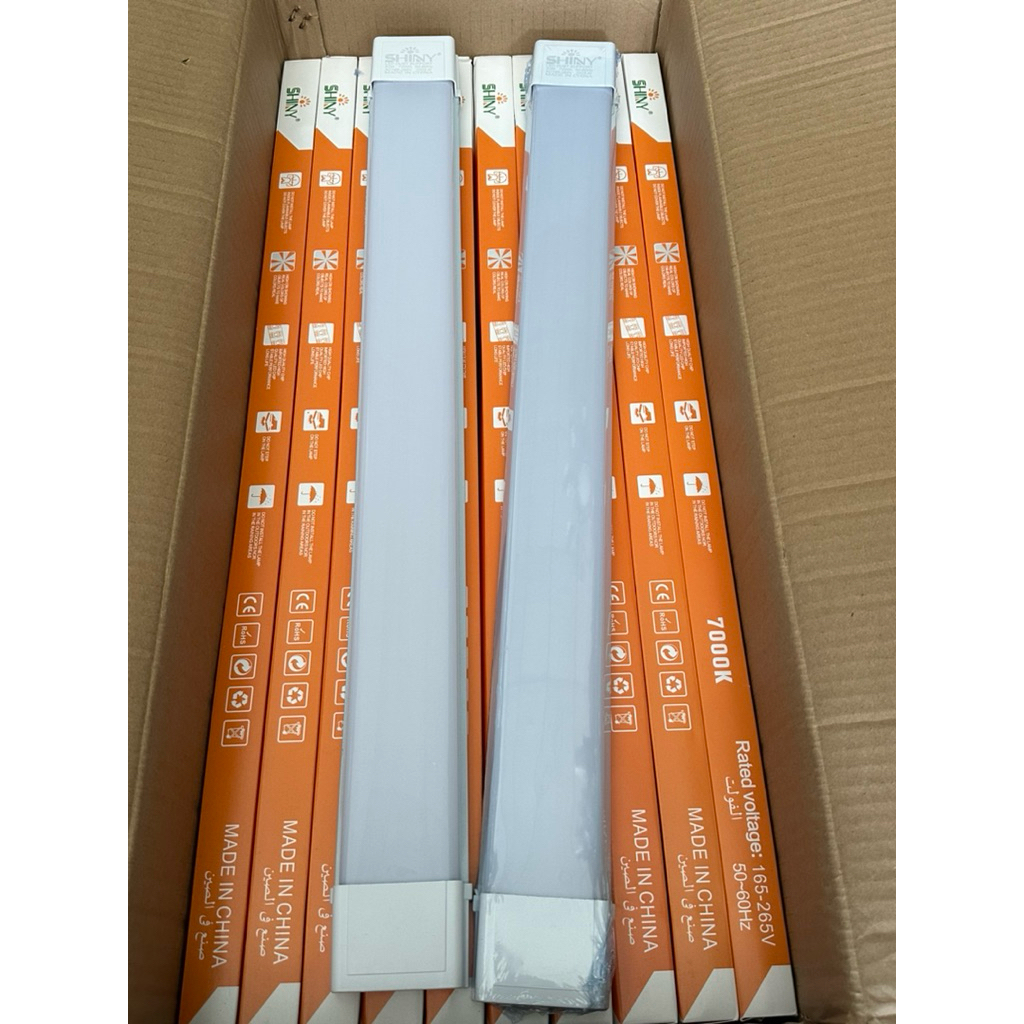 Tuýp led bán nguyệt vuông 60cm- 32w SHINY