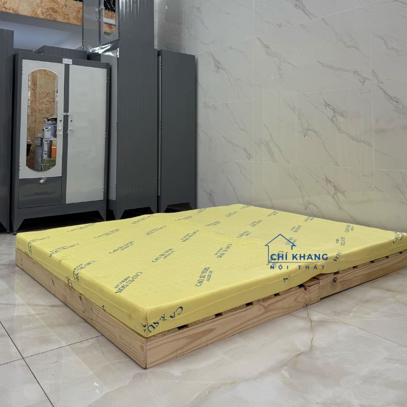 Giường Ngủ Pallet Gỗ thông kích thước 1m4x2m đã được sấy khô chống mối mọt