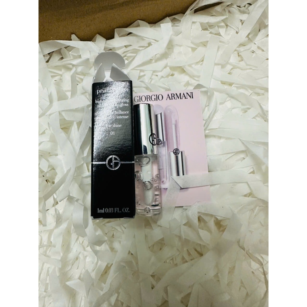 son bóng dưỡng môi Armani Beauty  Prisma Glass Hydrating Lip Gloss with Squalane