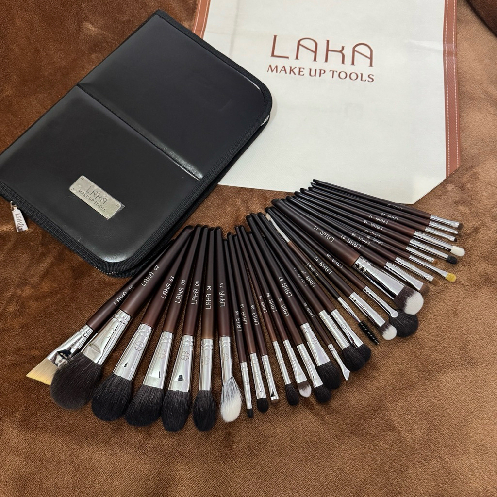 Bộ Cọ Chuyên Nghiệp Laka 30 Cây Make Up Tools Cao Cấp Cán Gỗ Lông Thú [Chính Hãng]