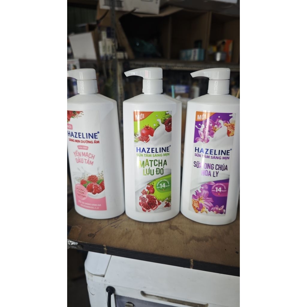  Sữa tắm Hazeline 1 kg - Yến mạch dâu tằm - Matcha lựu đỏ 