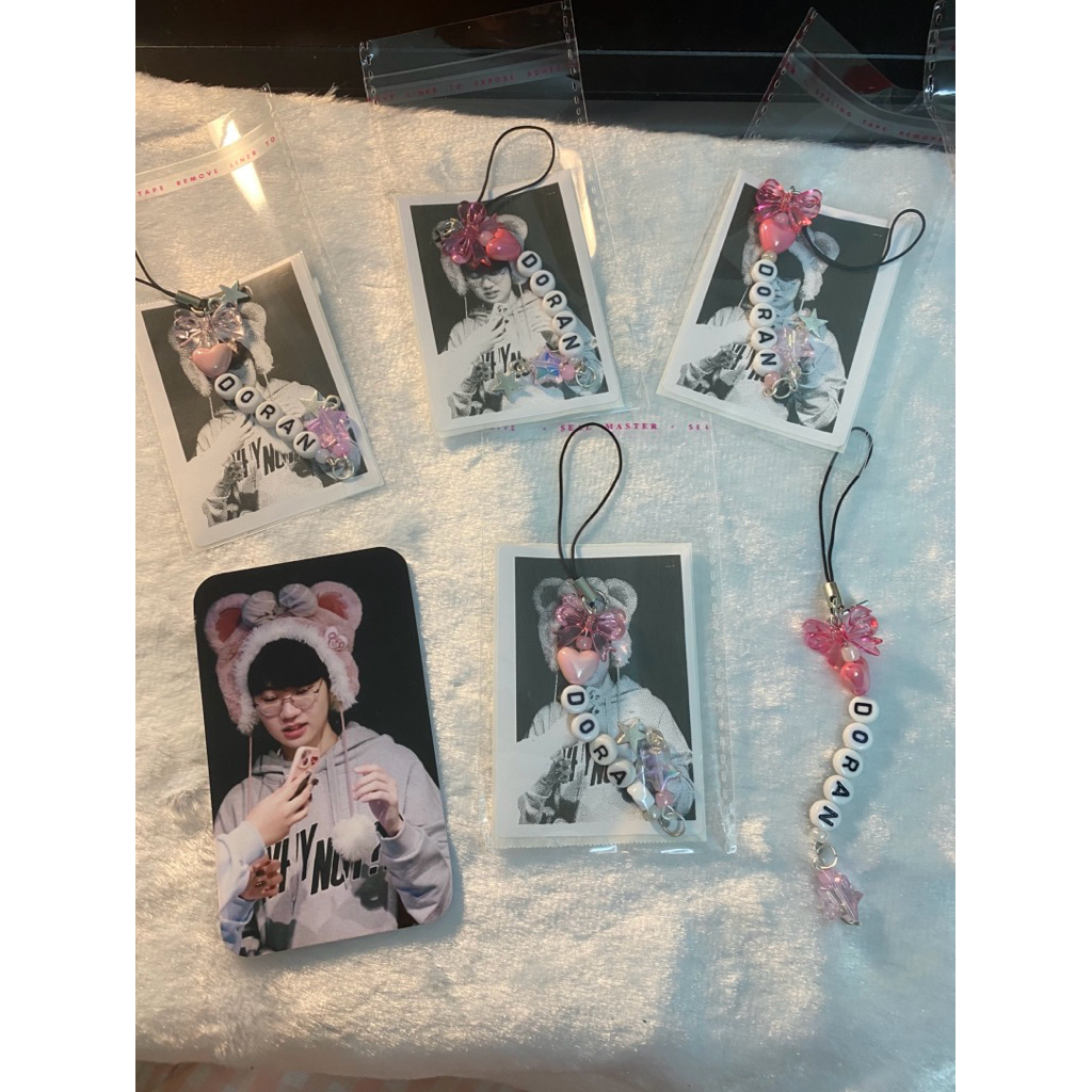 (có làm theo yc)T1 móc khoá móc điện thoại faker peyz oner doran keria móc theo yêu cầu keychain tra