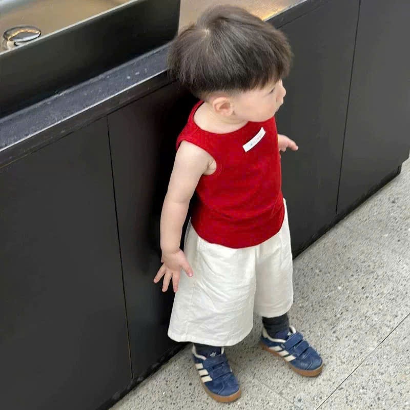 Bộ Ba Lỗ bé trai màu đỏ họa tiết Yes Oh siêu xinh chất cotton mềm mịn--Mochi--MÃ YES OH