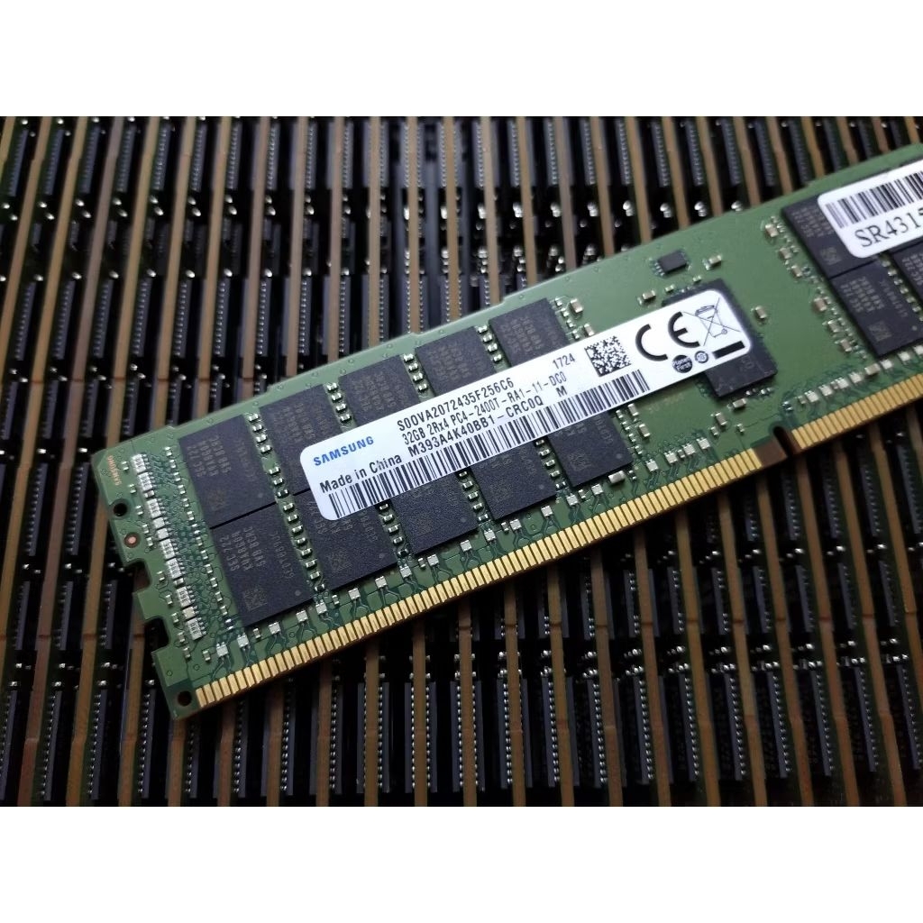 Combo RAM: 64GB SK Hynix ECC DDR4 + Main + CPU + fan