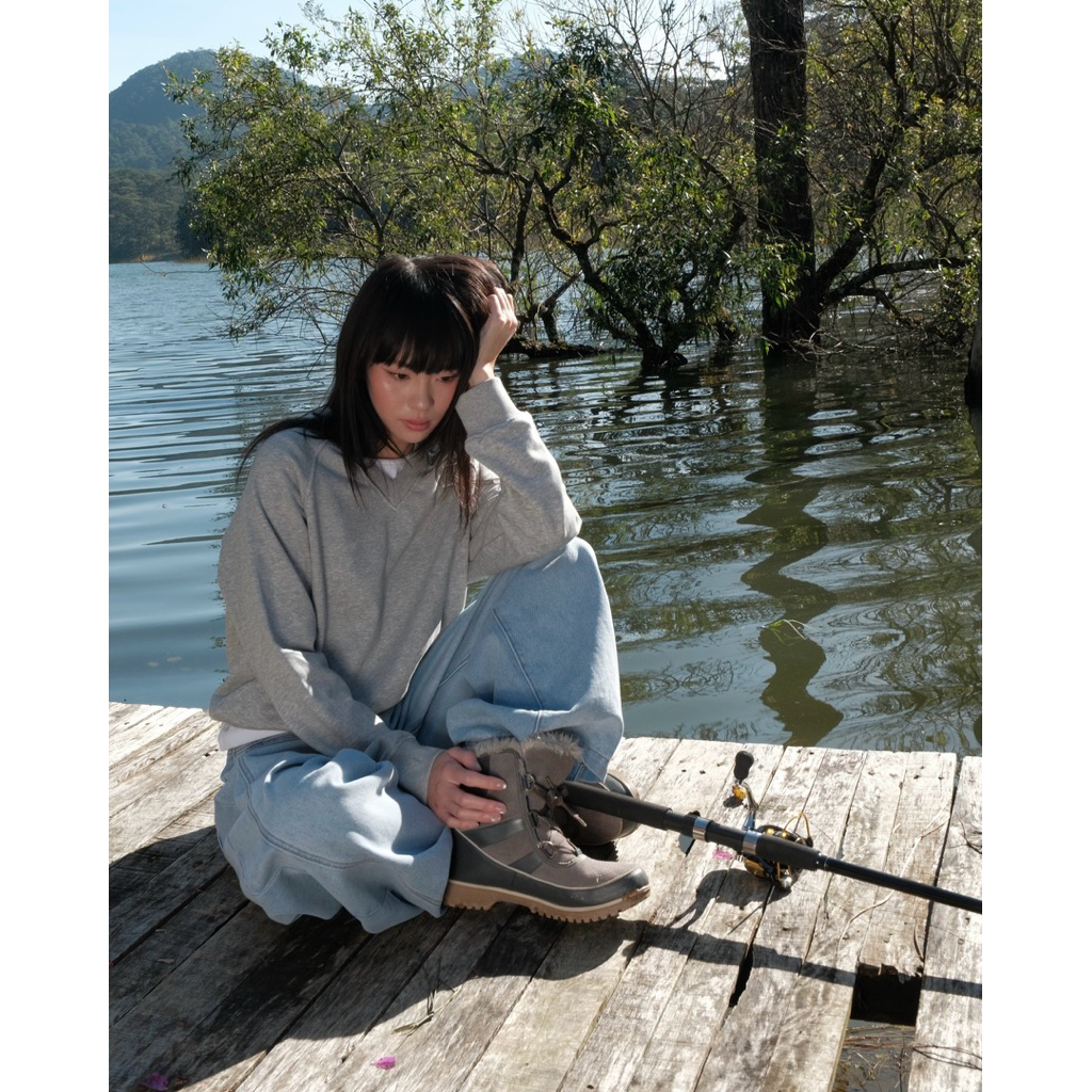 Áo sweater cổ tim - Aufra studio