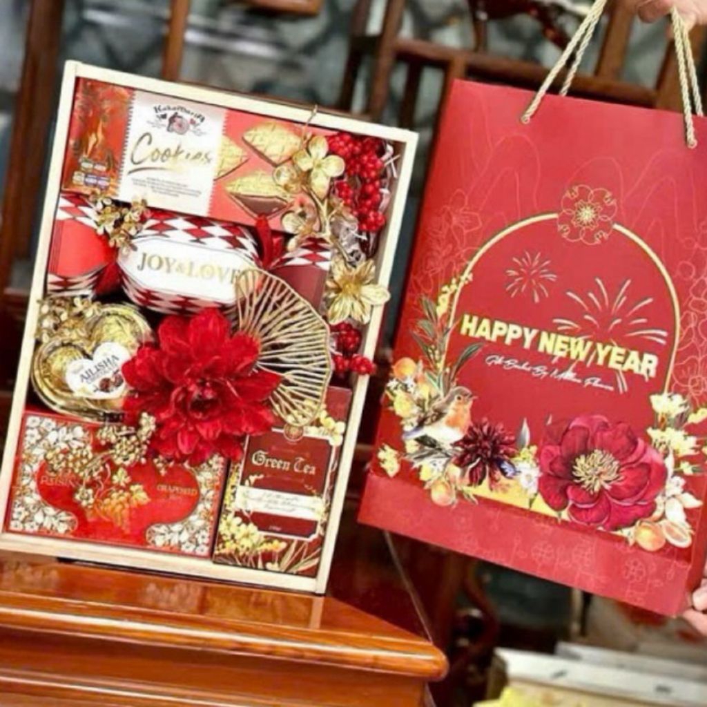 [SỐC] Giỏ Quà Tết Thuyền Giấy 6 Món Đầy Đủ Đẹp Mắt-Giỏ Quà Tết 2026