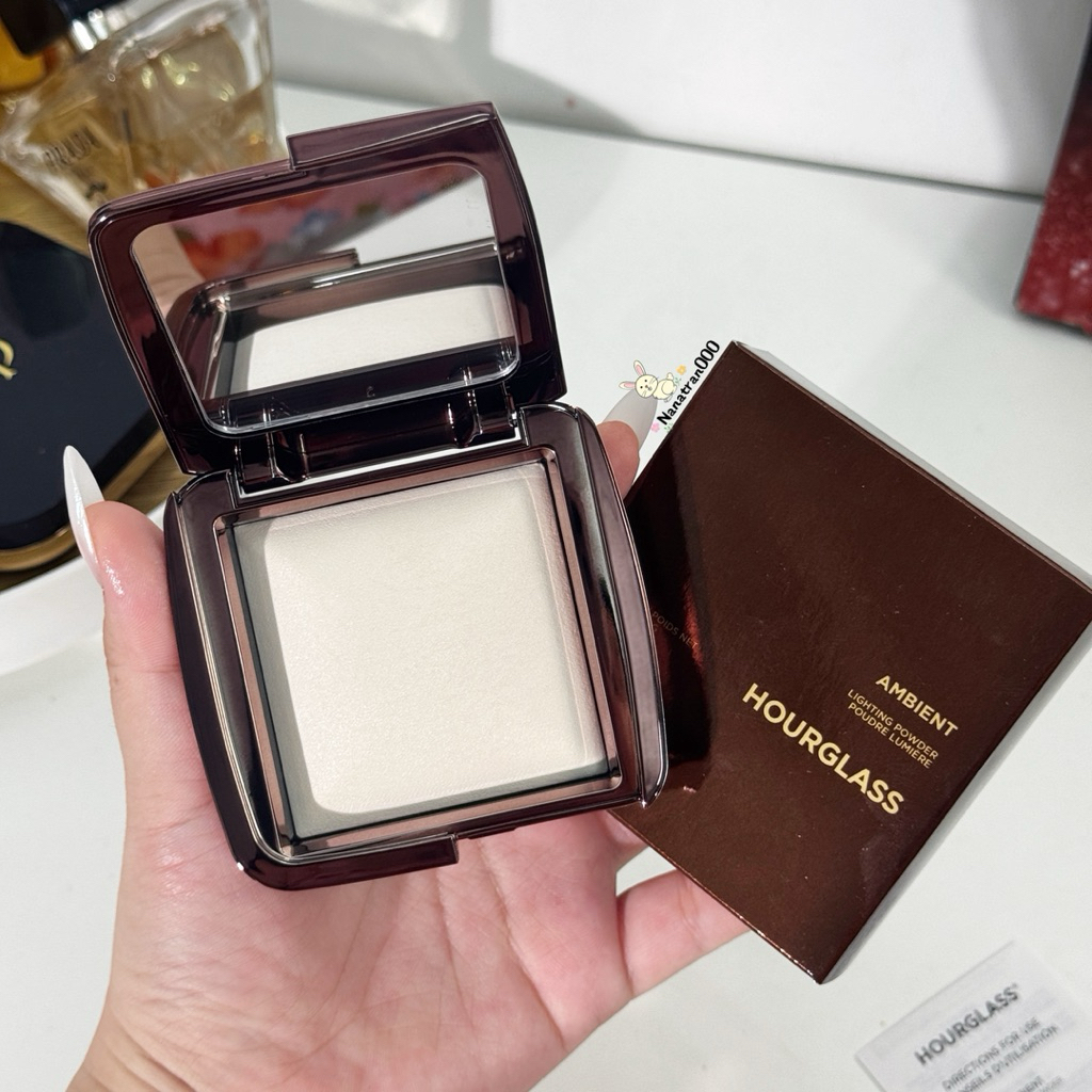 Phấn thuỷ tinh Hourglass Ethereal Light fullsz