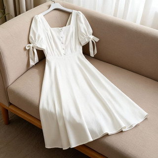 Đầm vintage công chúa trắng cổ khoá nút bọc dáng xoè dài (kèm hình thật)
