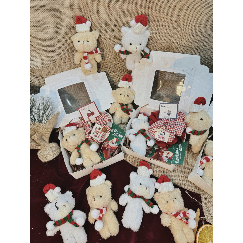 Set hộp quà Noel mini kèm gấu xinh xắn, Gift box Noel cute làm quà tặng cho bé và người thân
