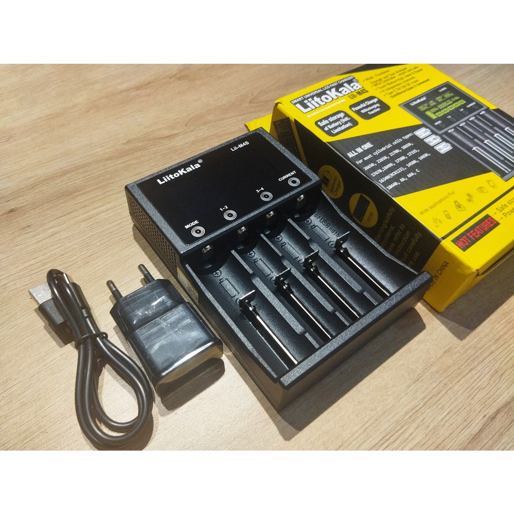 Máy sạc pin LiitoKala Lii-M4S
