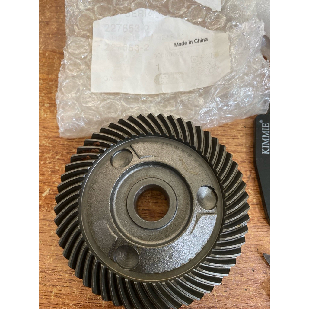 Bánh răng máy mài cắt 230mm GA9060