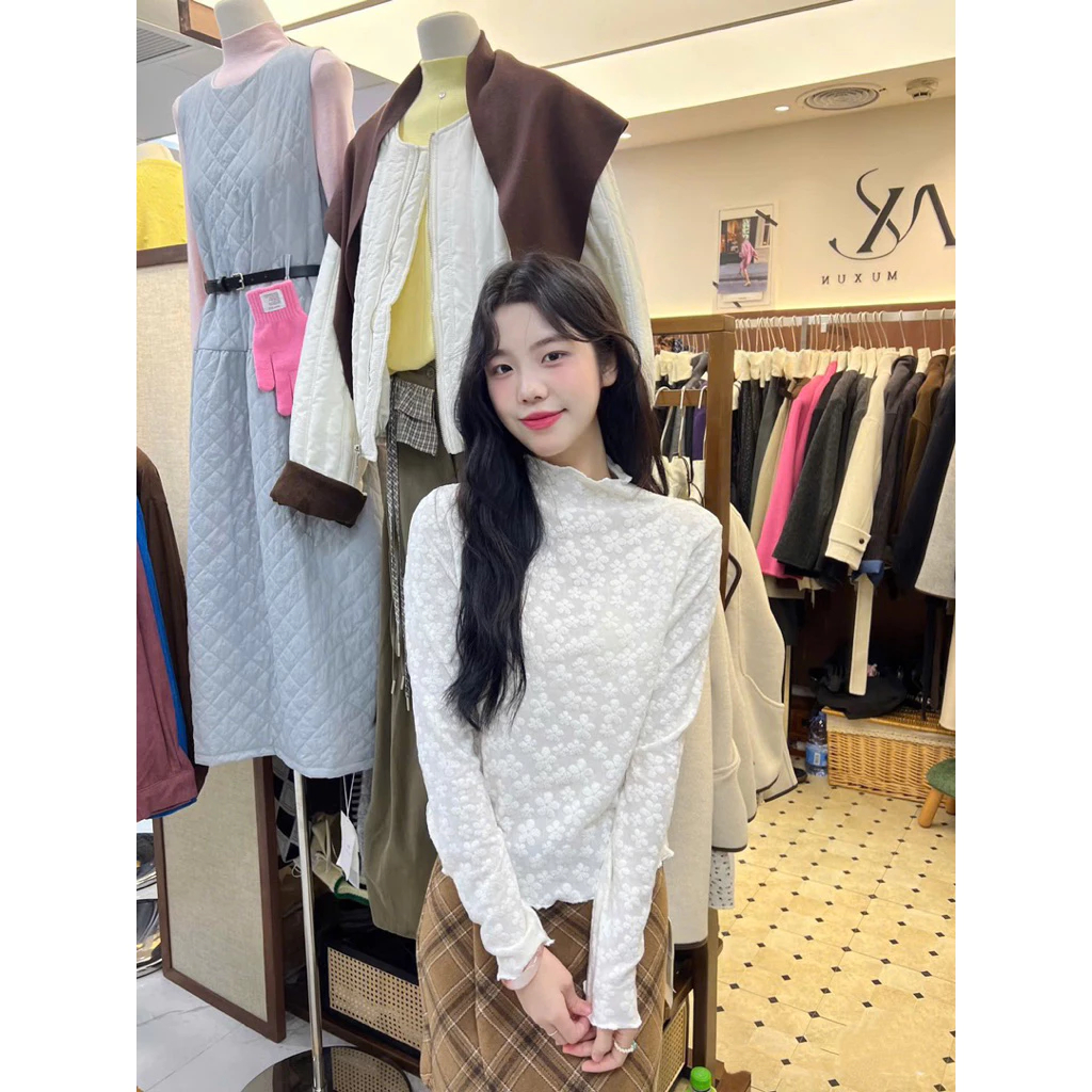 [HÀNG QC/ LOẠI 1] ÁO REN MỀM HOA THÊU DÀI TAY CỔ TRÒN MẶC THU ĐÔNG BUN22 | BigBuy360 - bigbuy360.vn