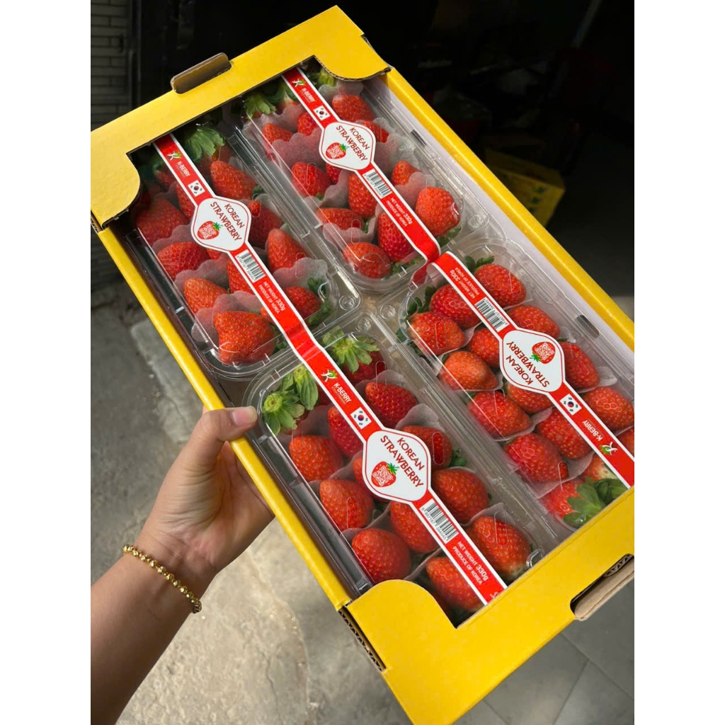 Dâu HQ GeumSil Gyeong Buk hộp 200g