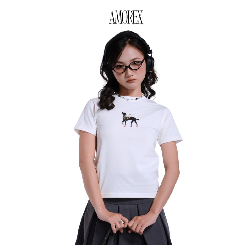 Áo Baby Tee AMOREX - Xmas Elements Đốm Cổ Tròn Màu Trắng