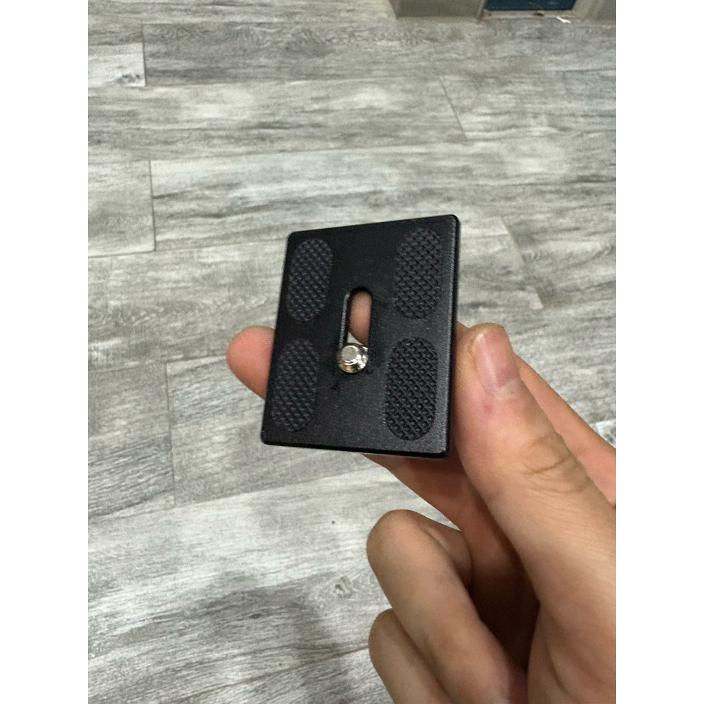 đế tripod máy ảnh pu 50 plate kim loại cho tripod máy quay quay phim