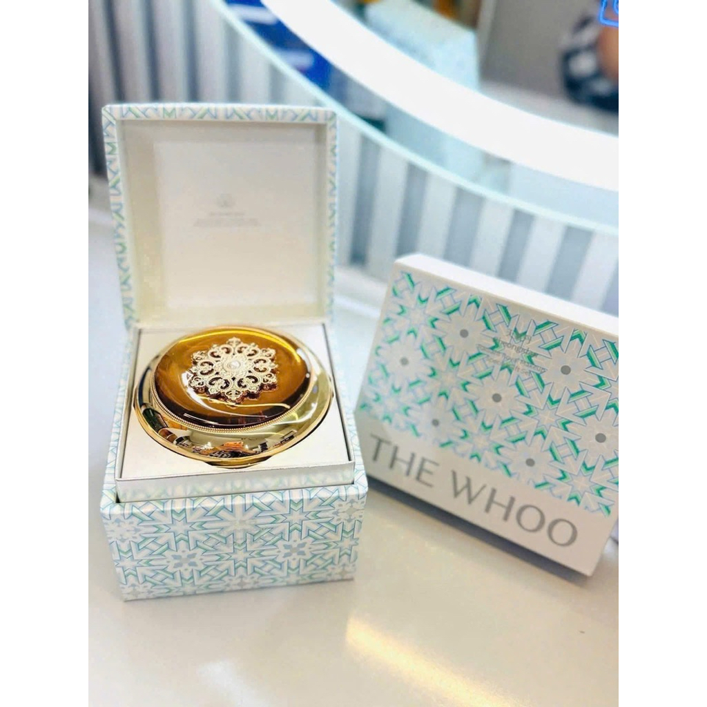 Set Cushion Who 4 món ạ Set gồm 1 phấn chính + 1 lõi + 1 cọ + 1 bao đựng