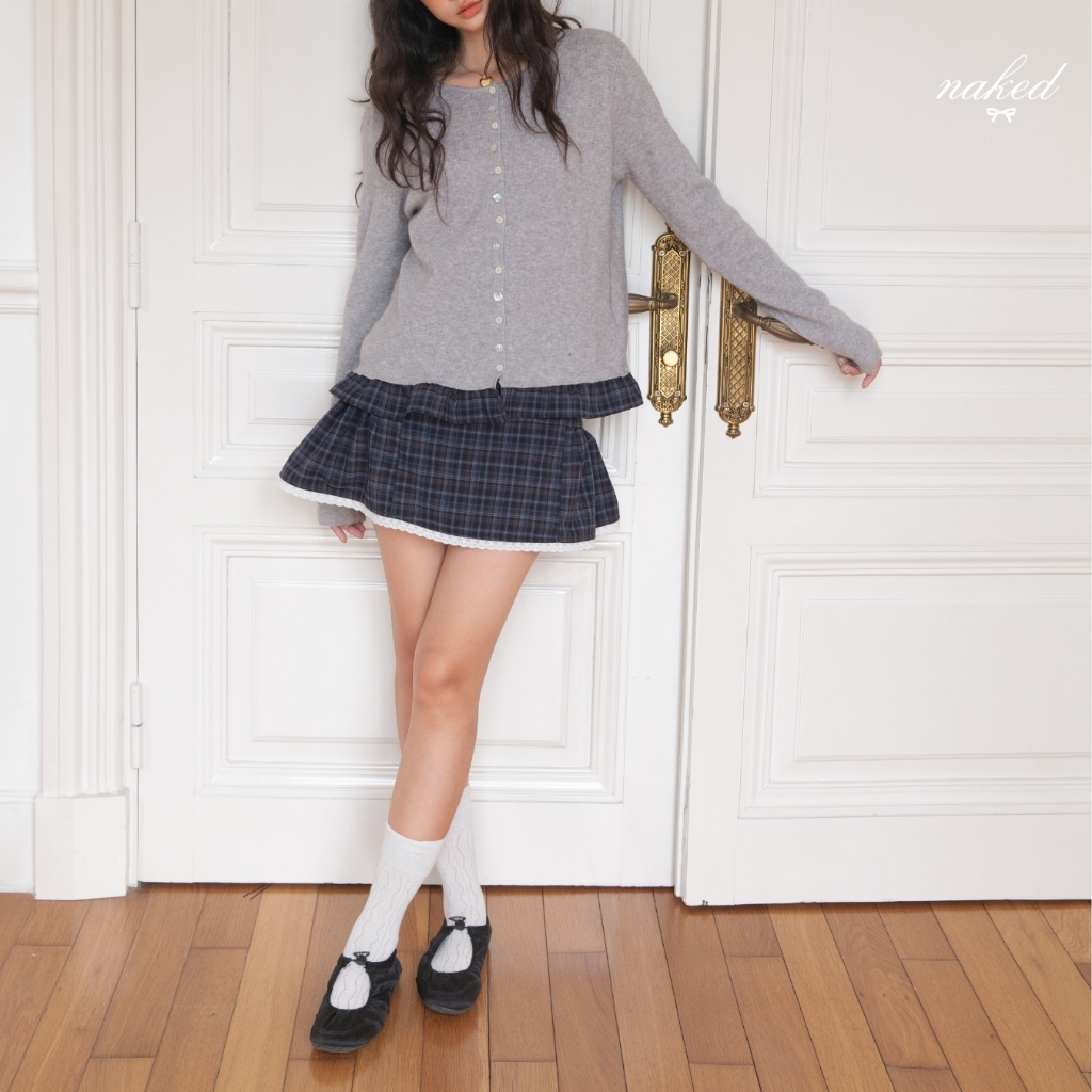 Chân váy kẻ mini nữ NAKEDbyV váy kẻ caro vintage xoè nhấn eo LUCY SKIRT | BigBuy360 - bigbuy360.vn